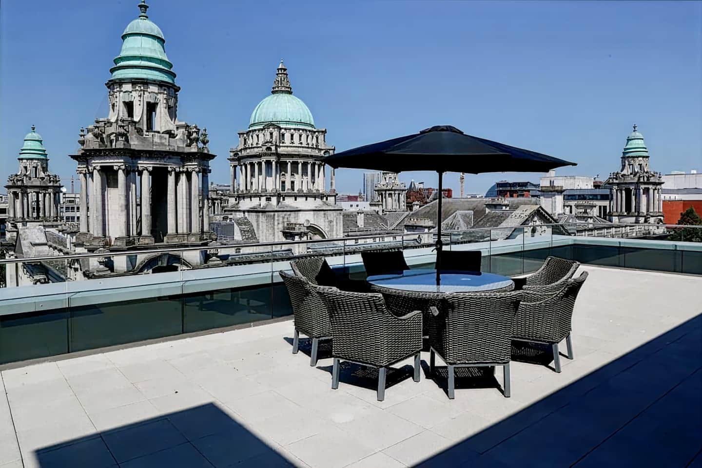 DoubleTree by Hilton Belfast City Ten Square