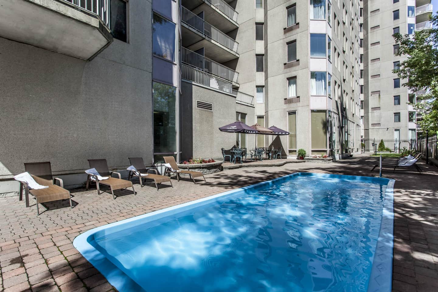 Le Nouvel Hotel