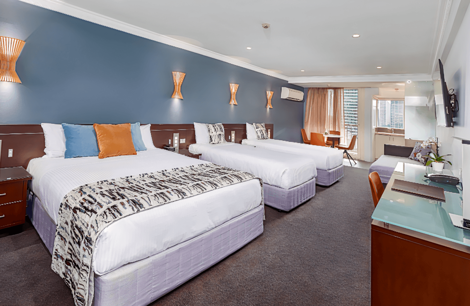 Hyde Park Inn