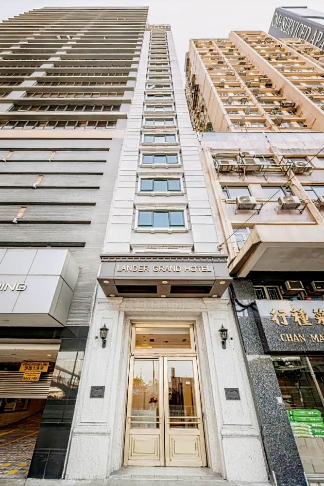 Lander Grand Hotel