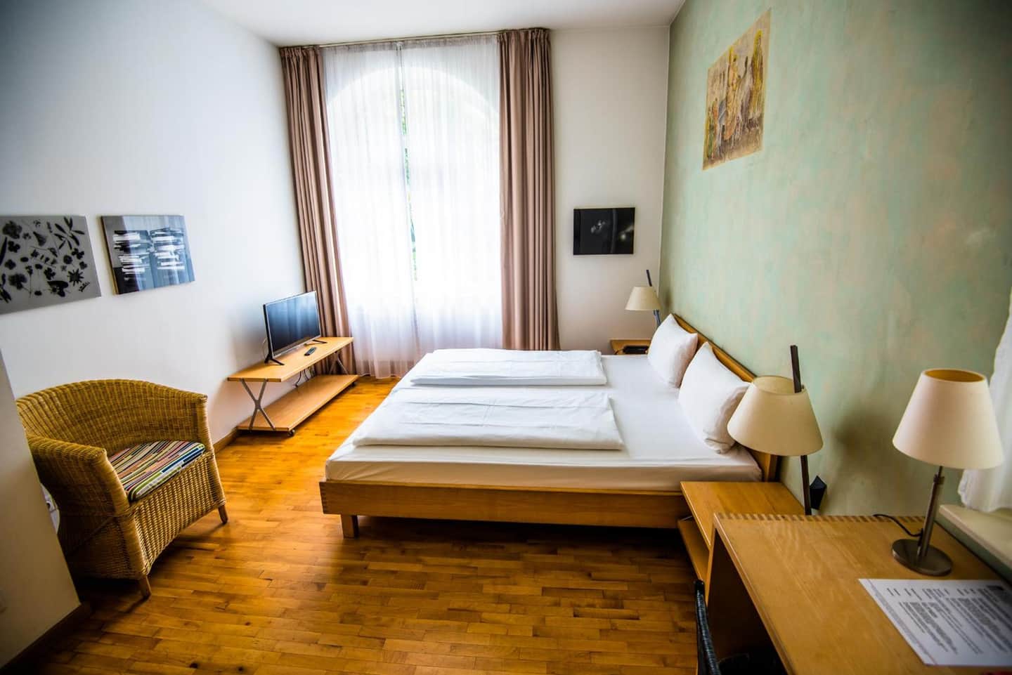 Hotel Robert Mayer