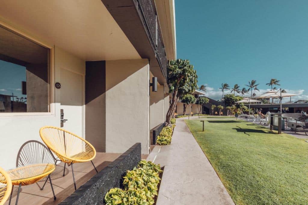 Maui Seaside Hotel