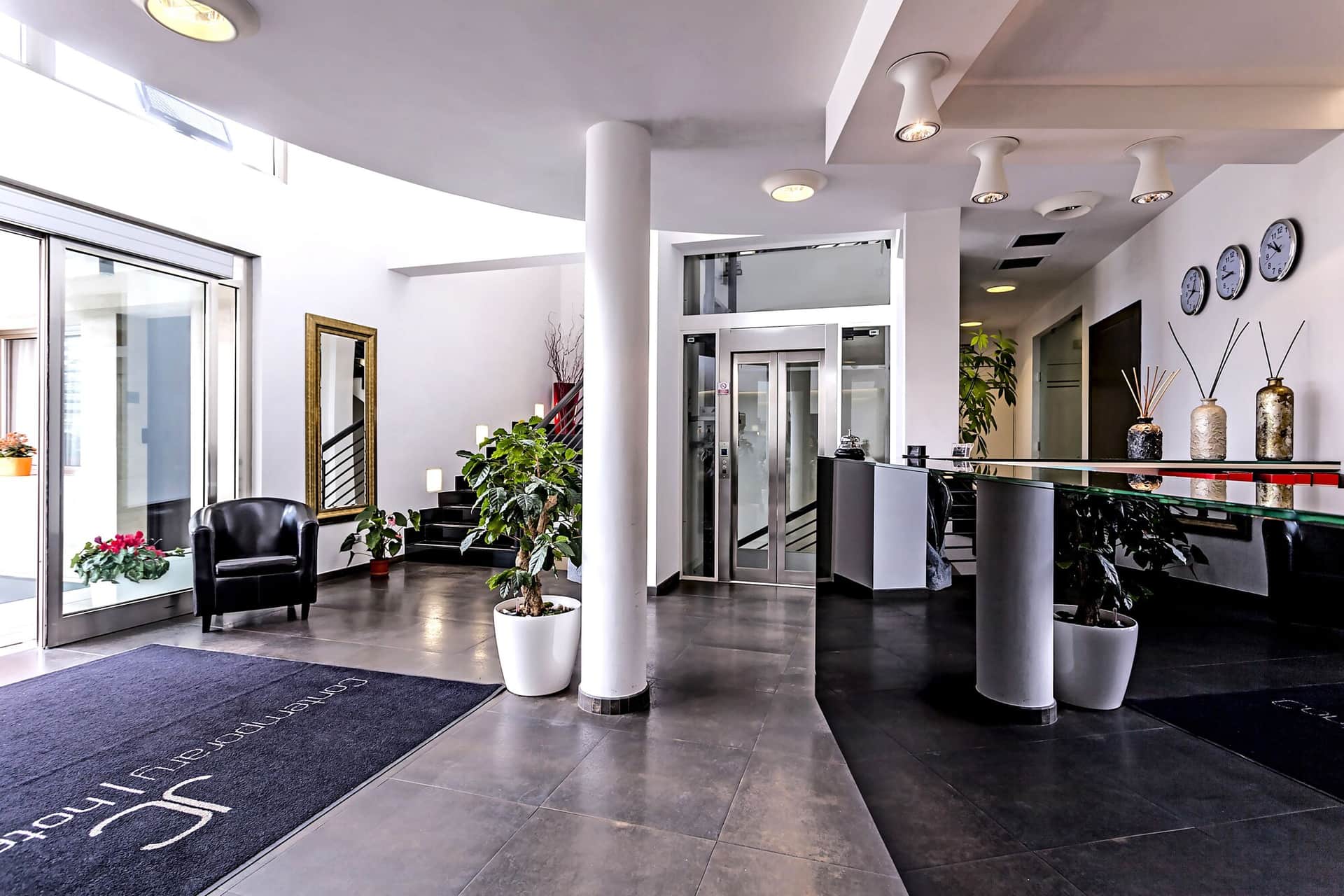 JC Contemporary Hotel