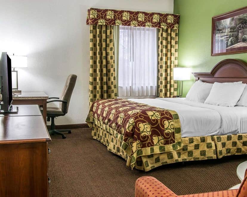 Clarion Inn I-94 near Expo Center