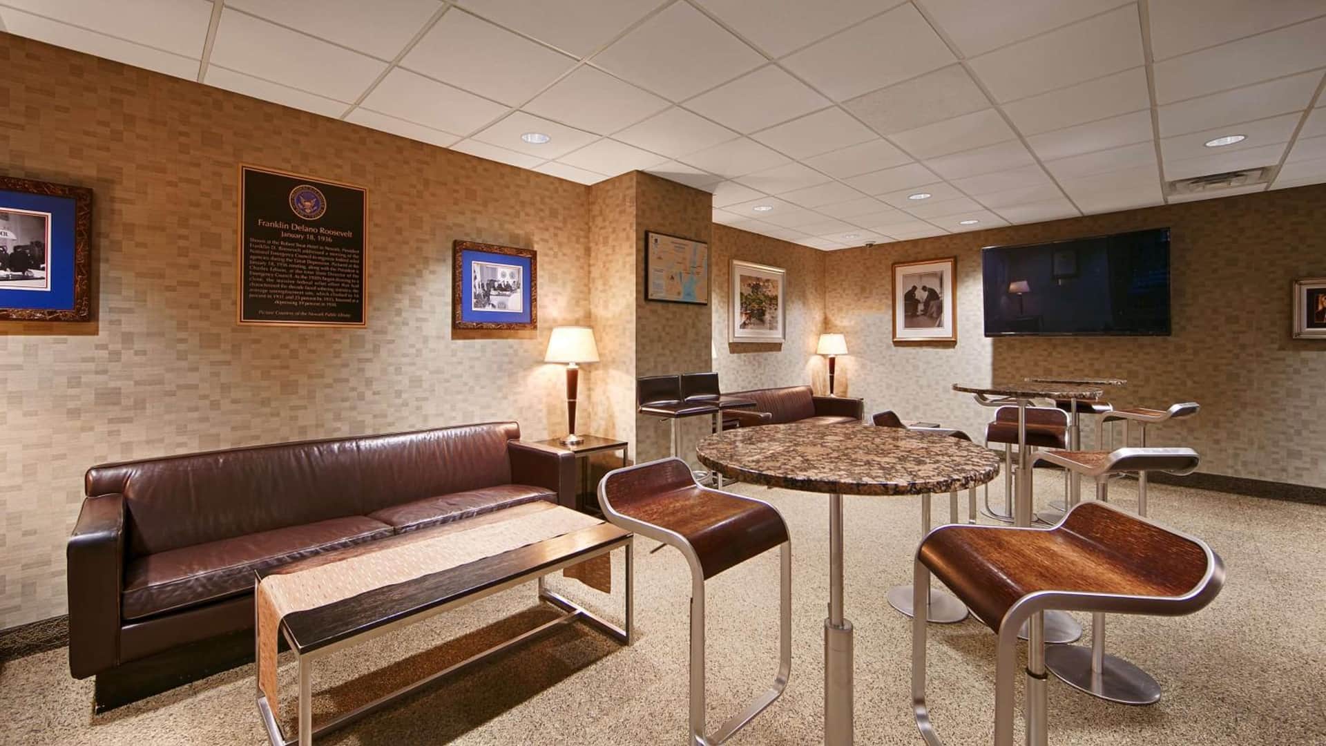 Robert Treat Hotel