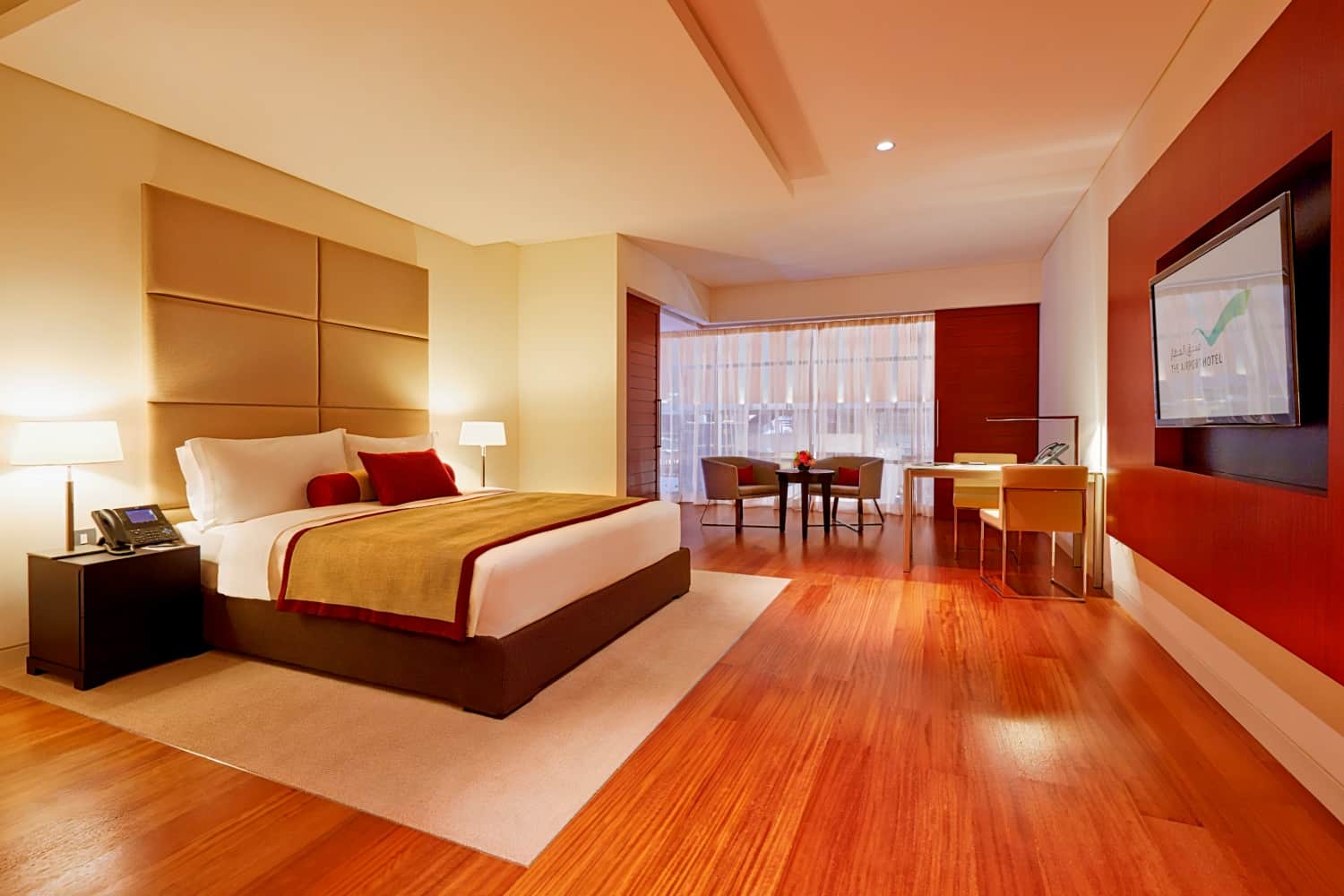 Oryx Airport Hotel