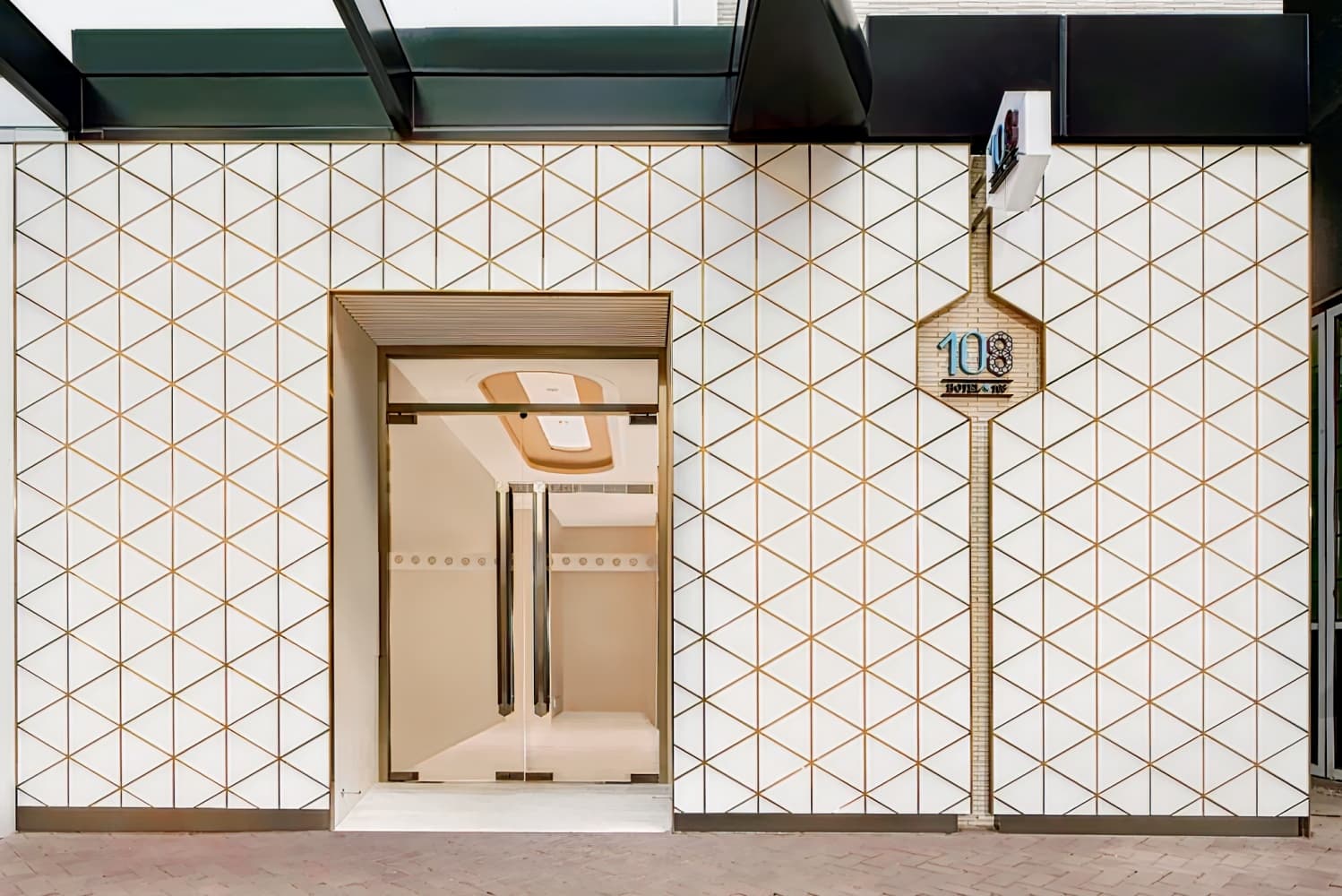 Hotel 108, Hong Kong