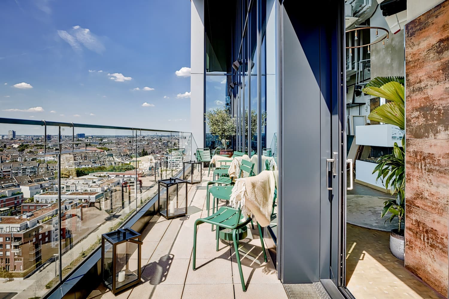 25hours Hotel Düsseldorf Das Tour