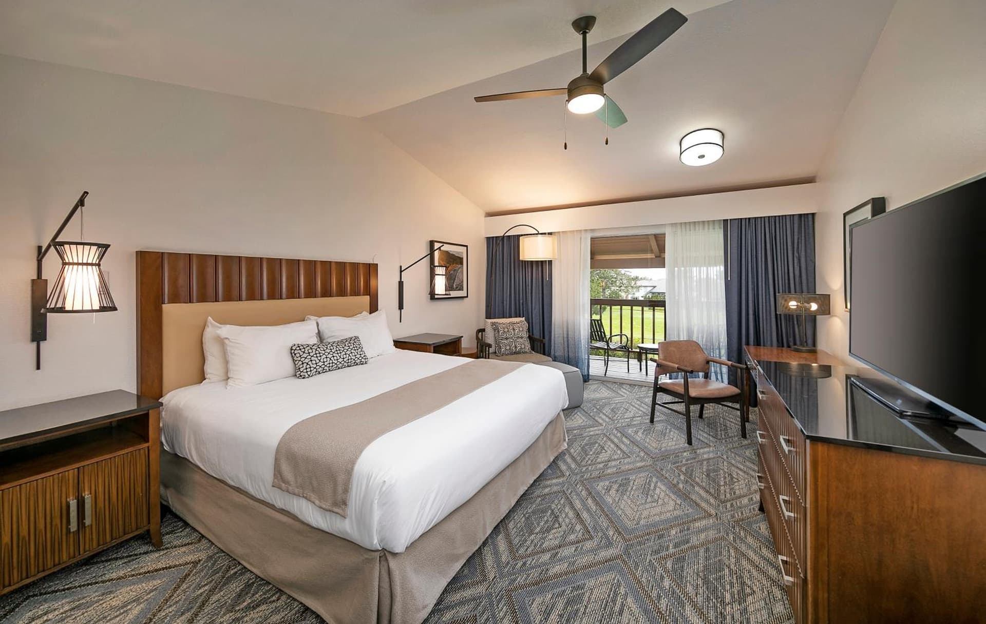 Half Moon Bay Lodge