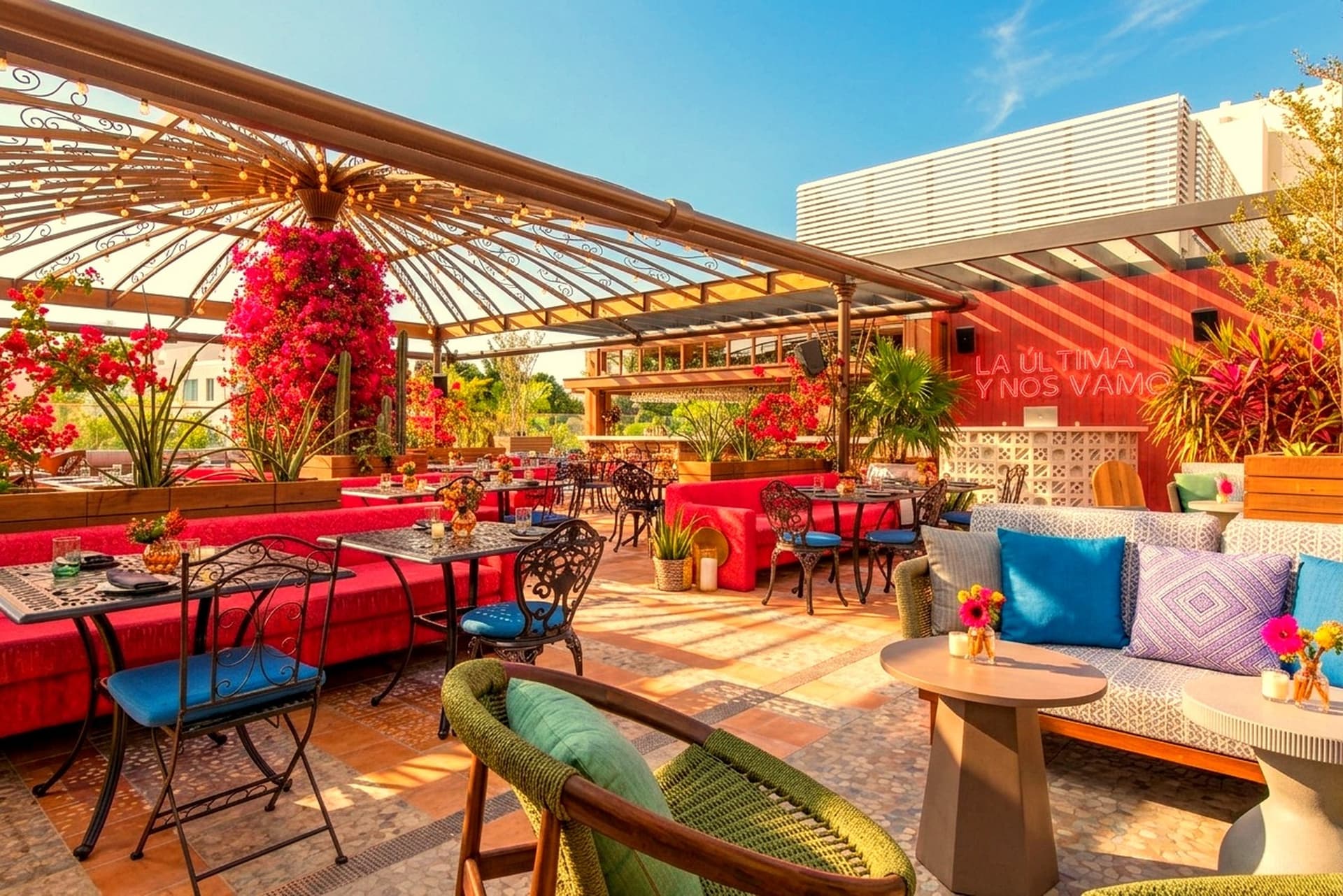 Moxy Miami South Beach