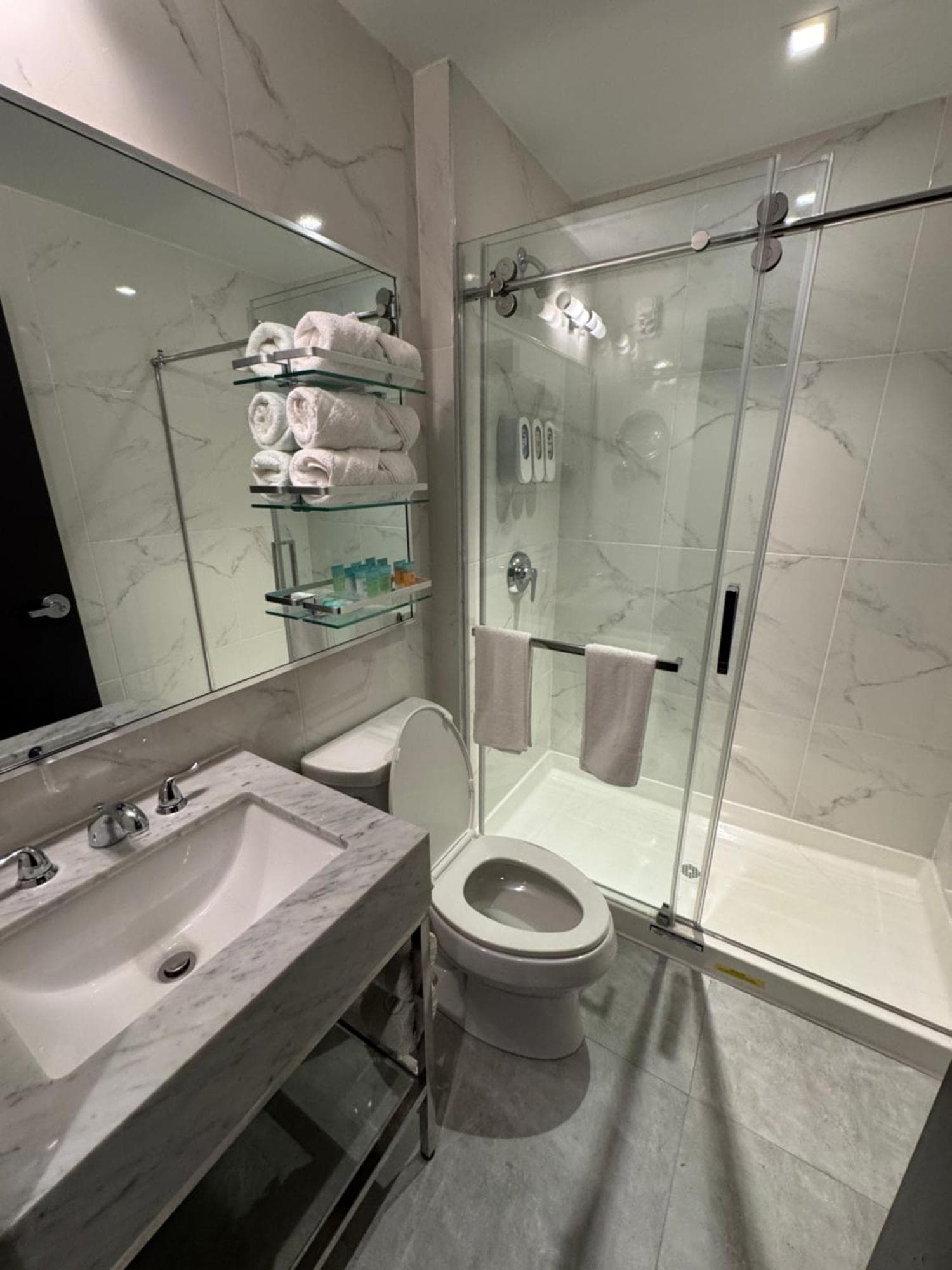 Hotel Mirage Brooklyn