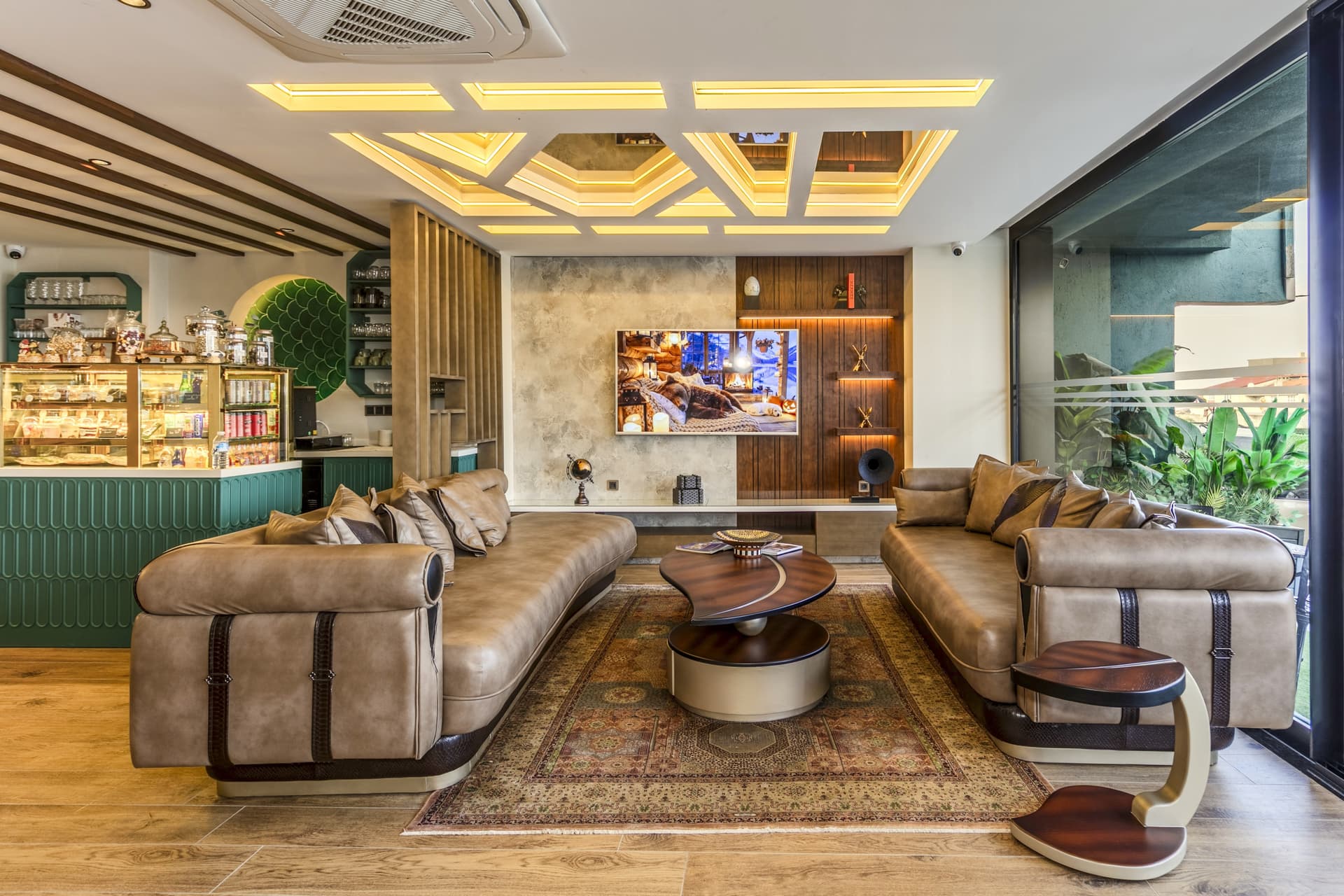 Elysian Airport Hotel