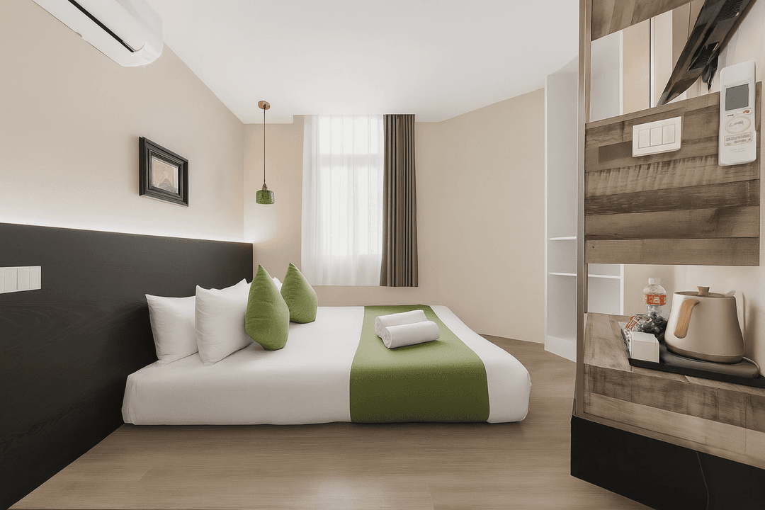 A Hotel Chinatown, Newly Renovated