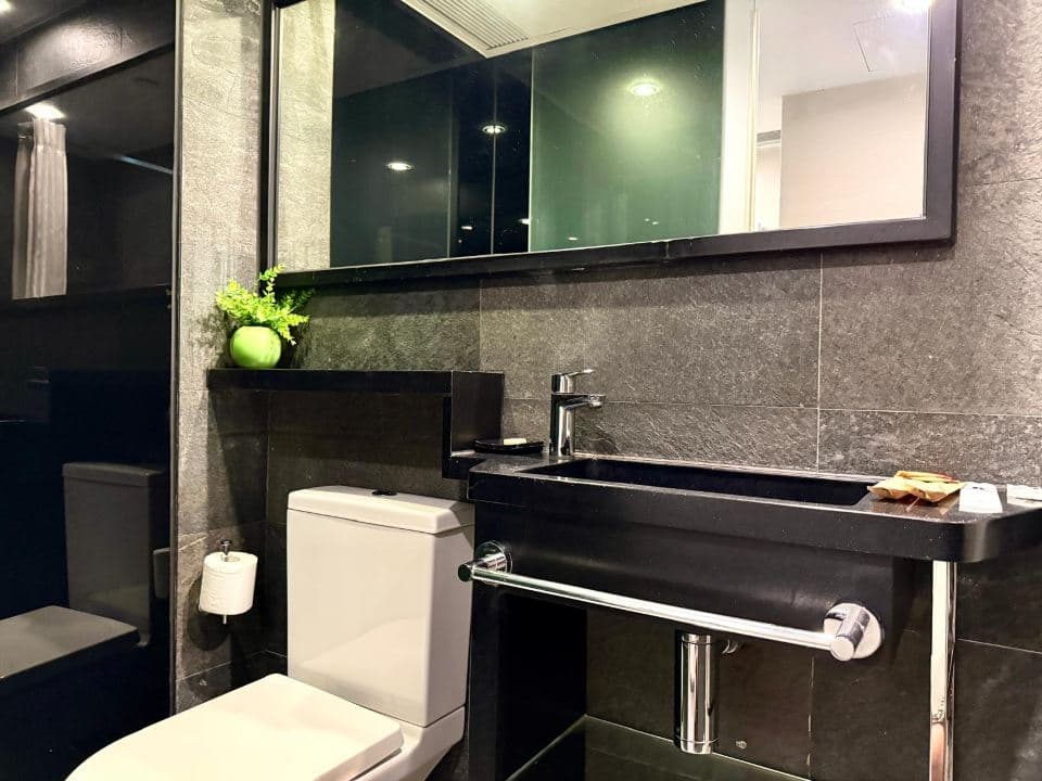 Noble Park Hotel