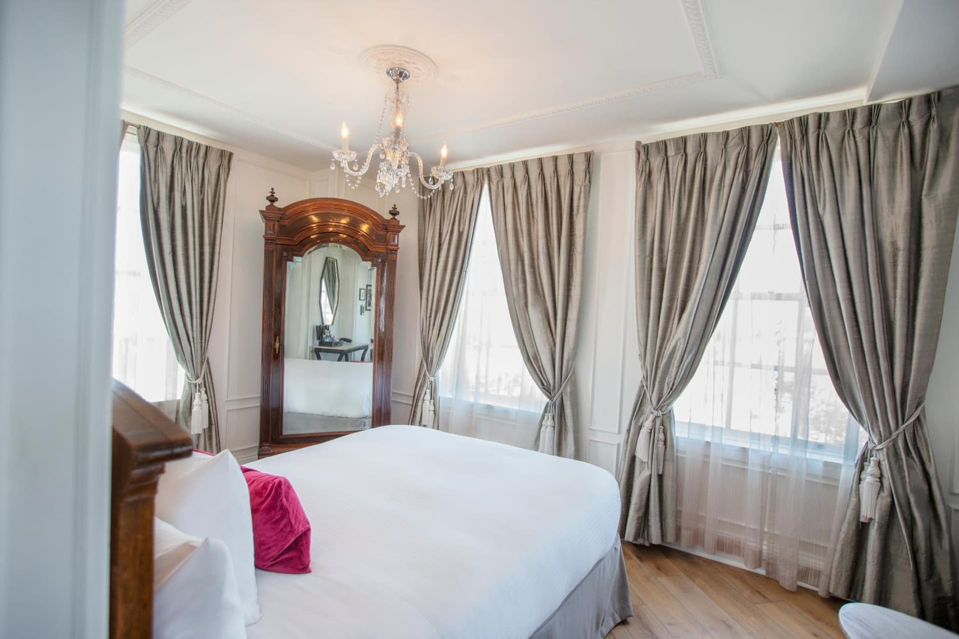 The Culver Hotel