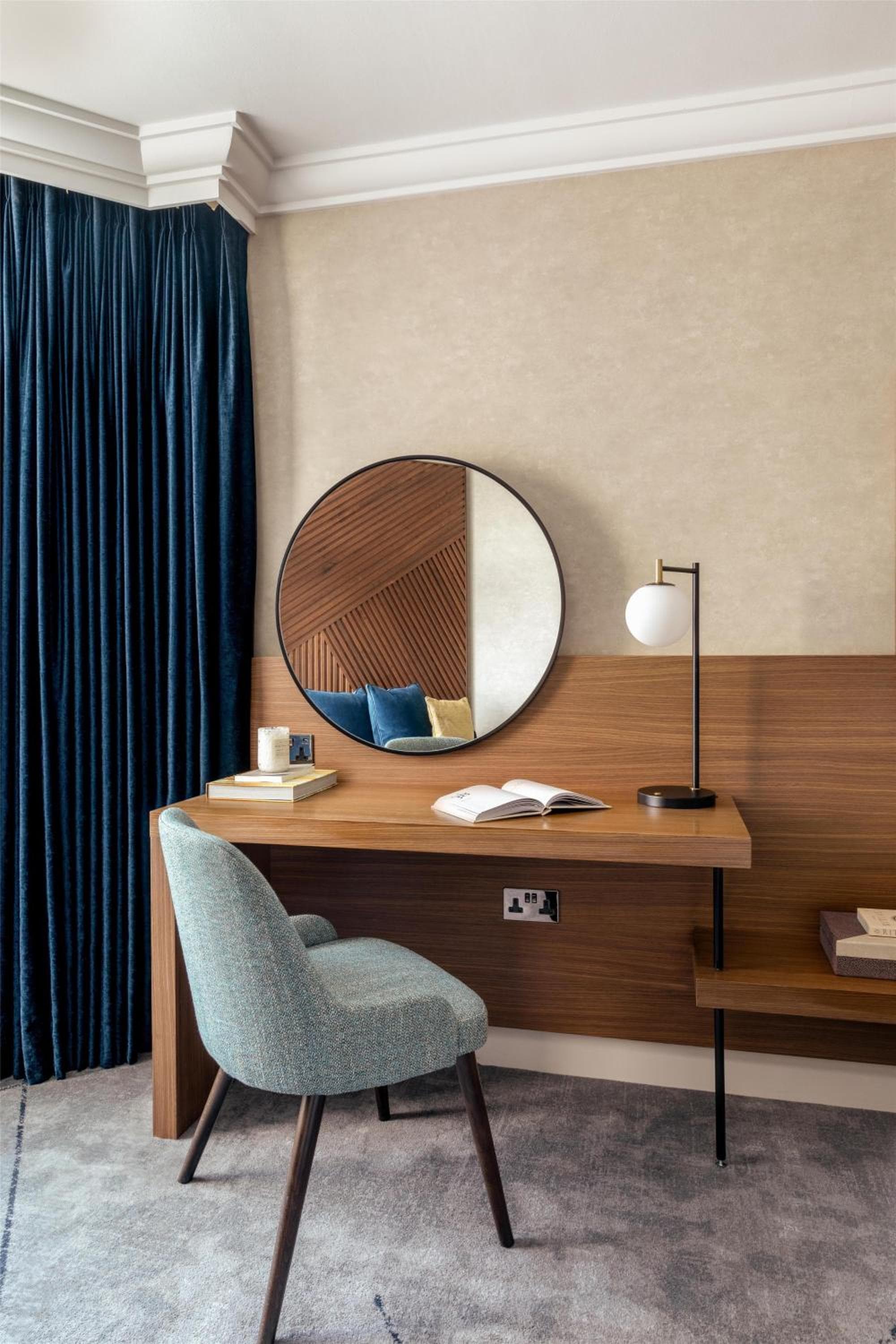 Hilton London Metropole