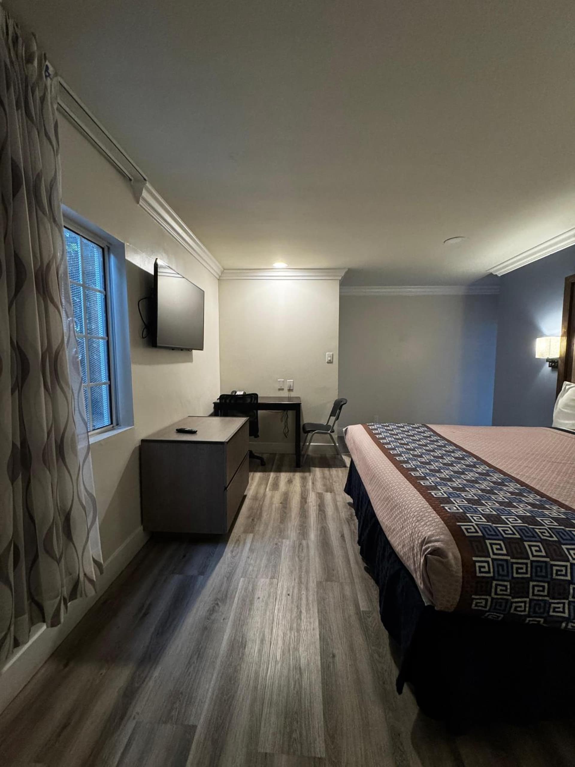 Friendship Motor Inn