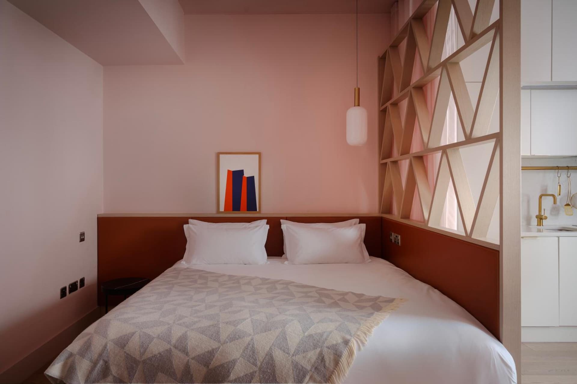 Zanzibar Locke, Ha’penny Bridge - Dublin