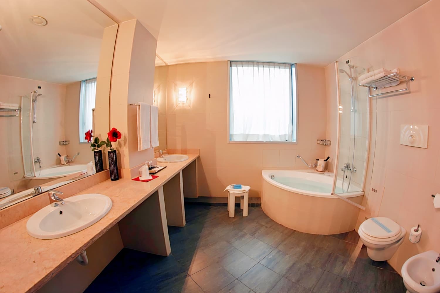 JR Hotels Gigli