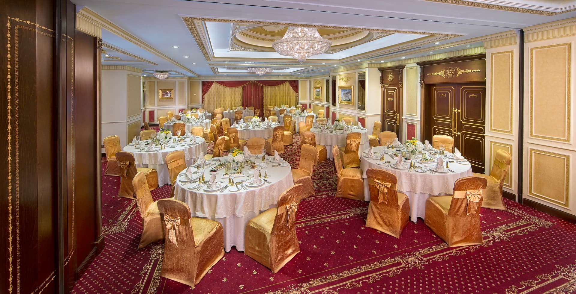 Royal Rose Hotel
