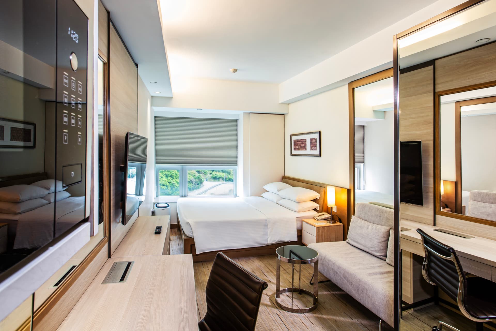 Royal View Hotel