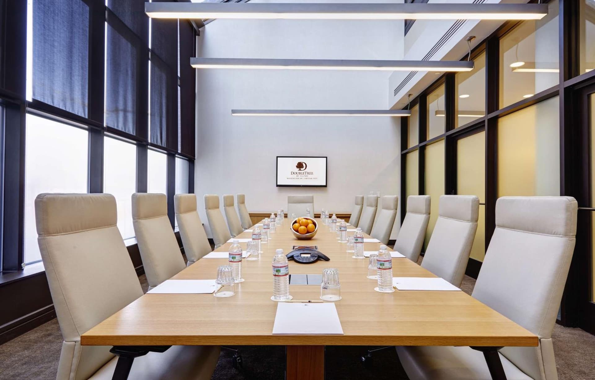 DoubleTree by Hilton Washington DC - Crystal City