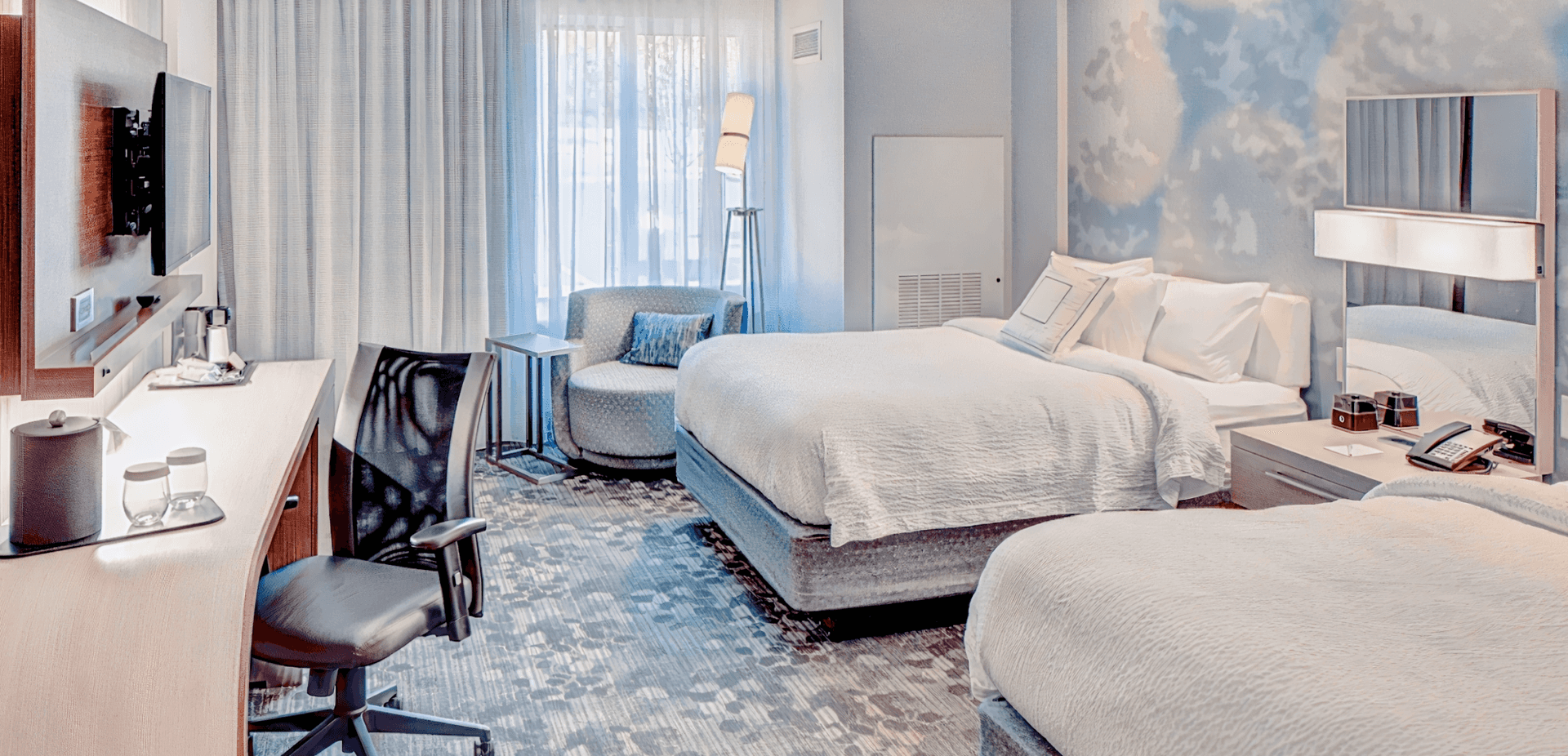 Courtyard by Marriott Appleton Riverfront