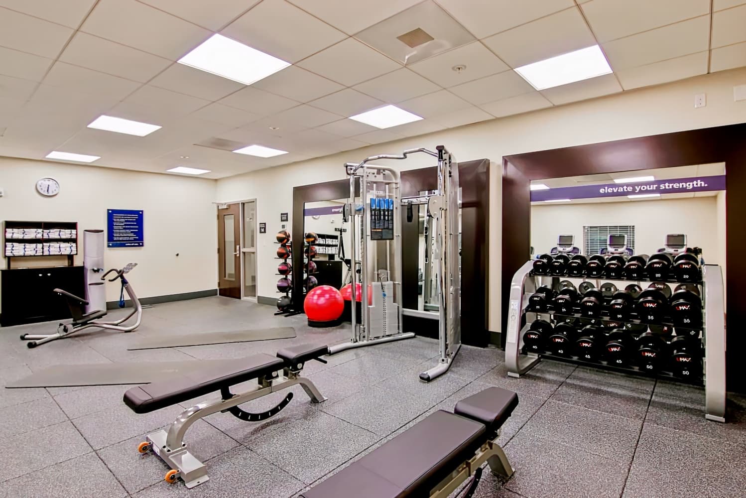 Hampton Inn & Suites by Hilton Bellevue Downtown