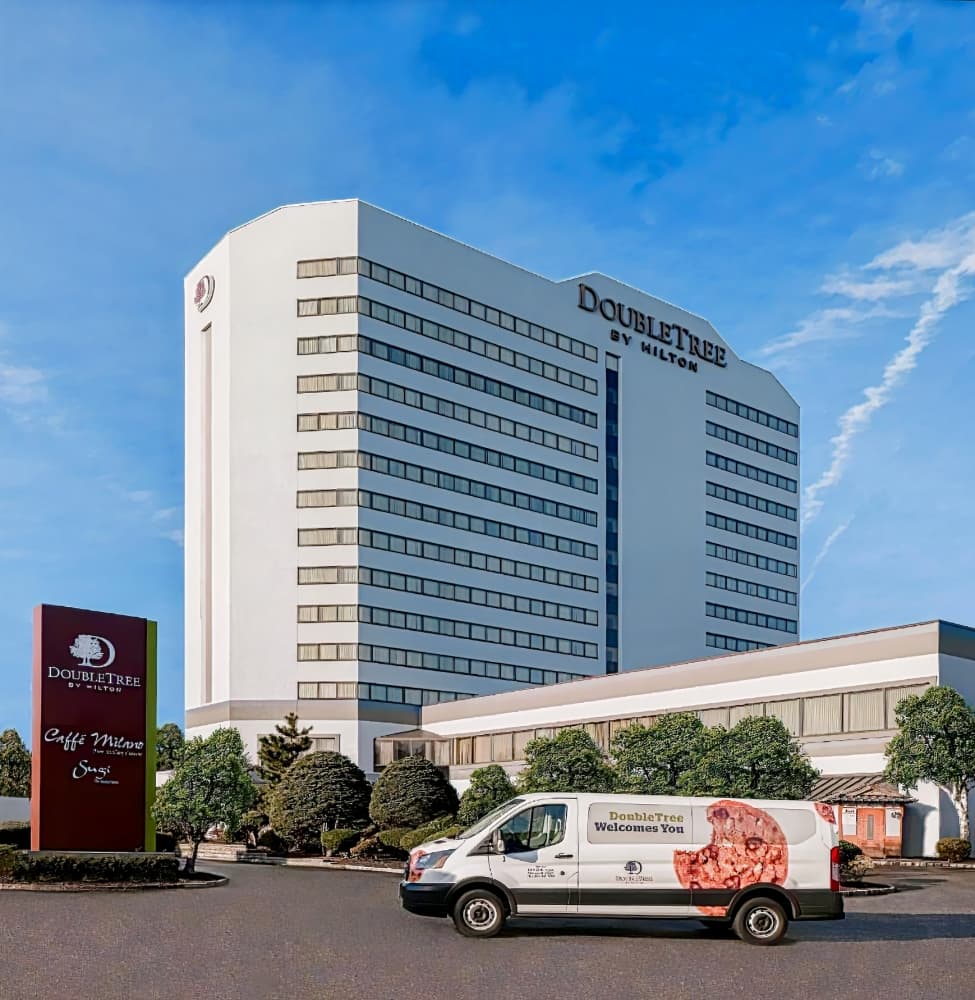 DoubleTree by Hilton Hotel Fort Lee - George Washington Bridge