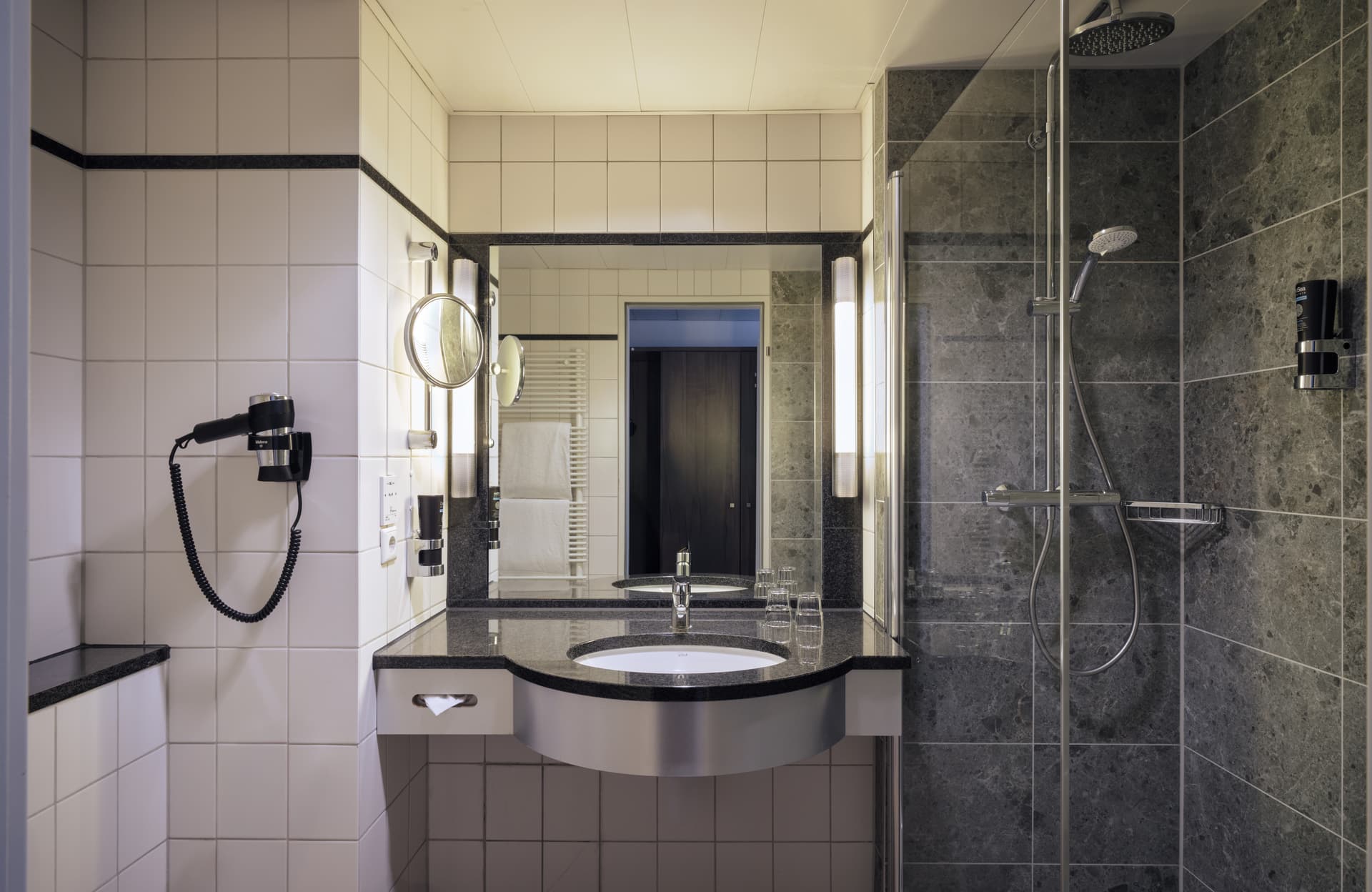 Leonardo Royal Hotel Düsseldorf Königsallee