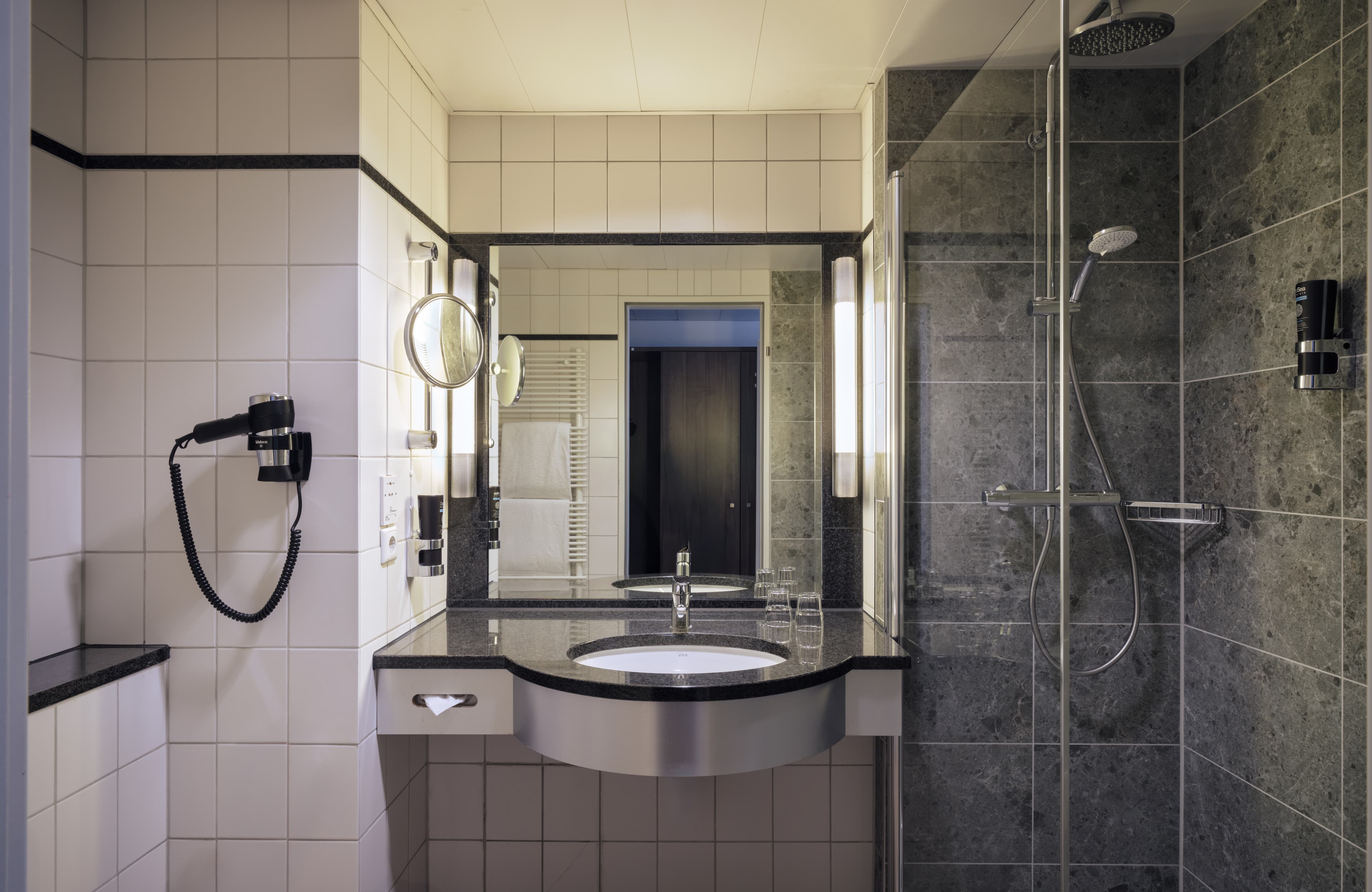 Leonardo Royal Hotel Düsseldorf Königsallee