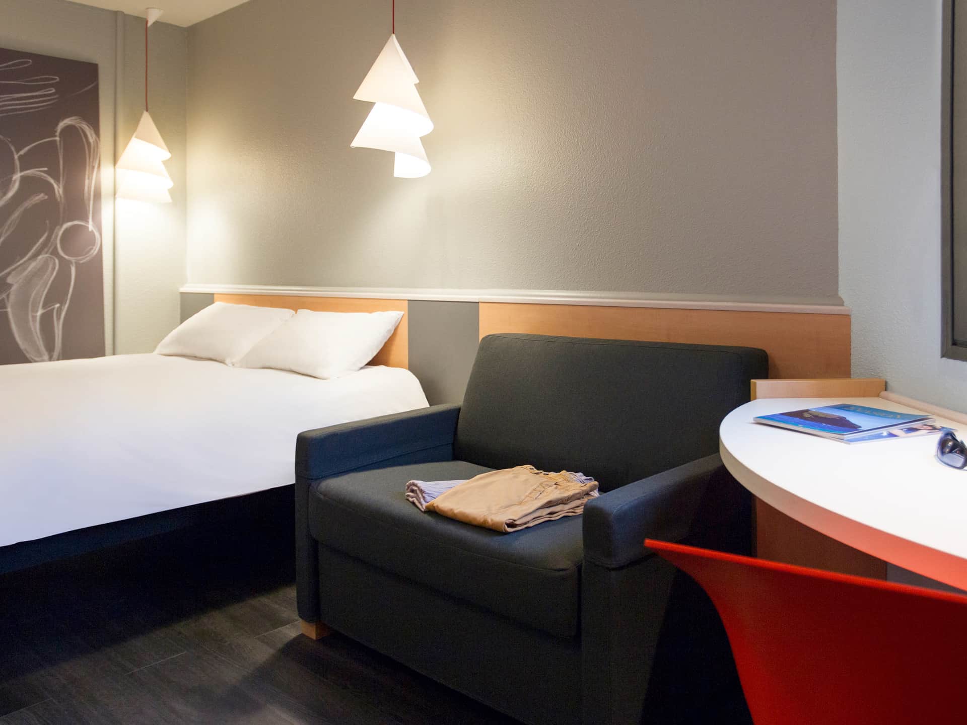 ibis Lyon Gerland Musée des Confluences