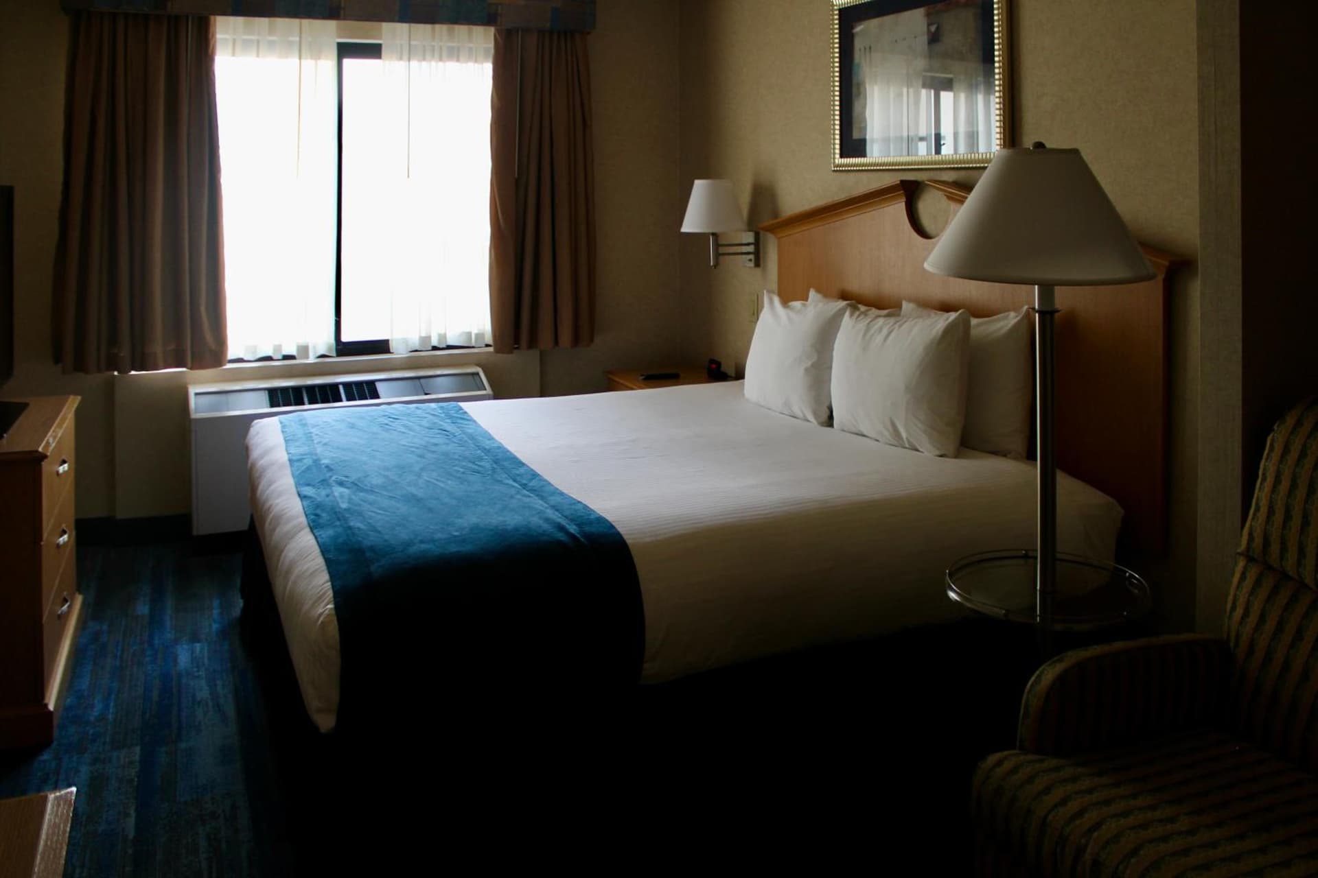 Marco LaGuardia Hotel and Suites