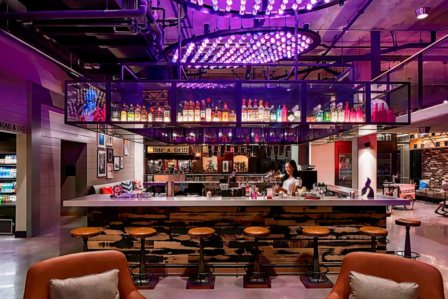 Moxy San Diego Downtown/Gaslamp Quarter
