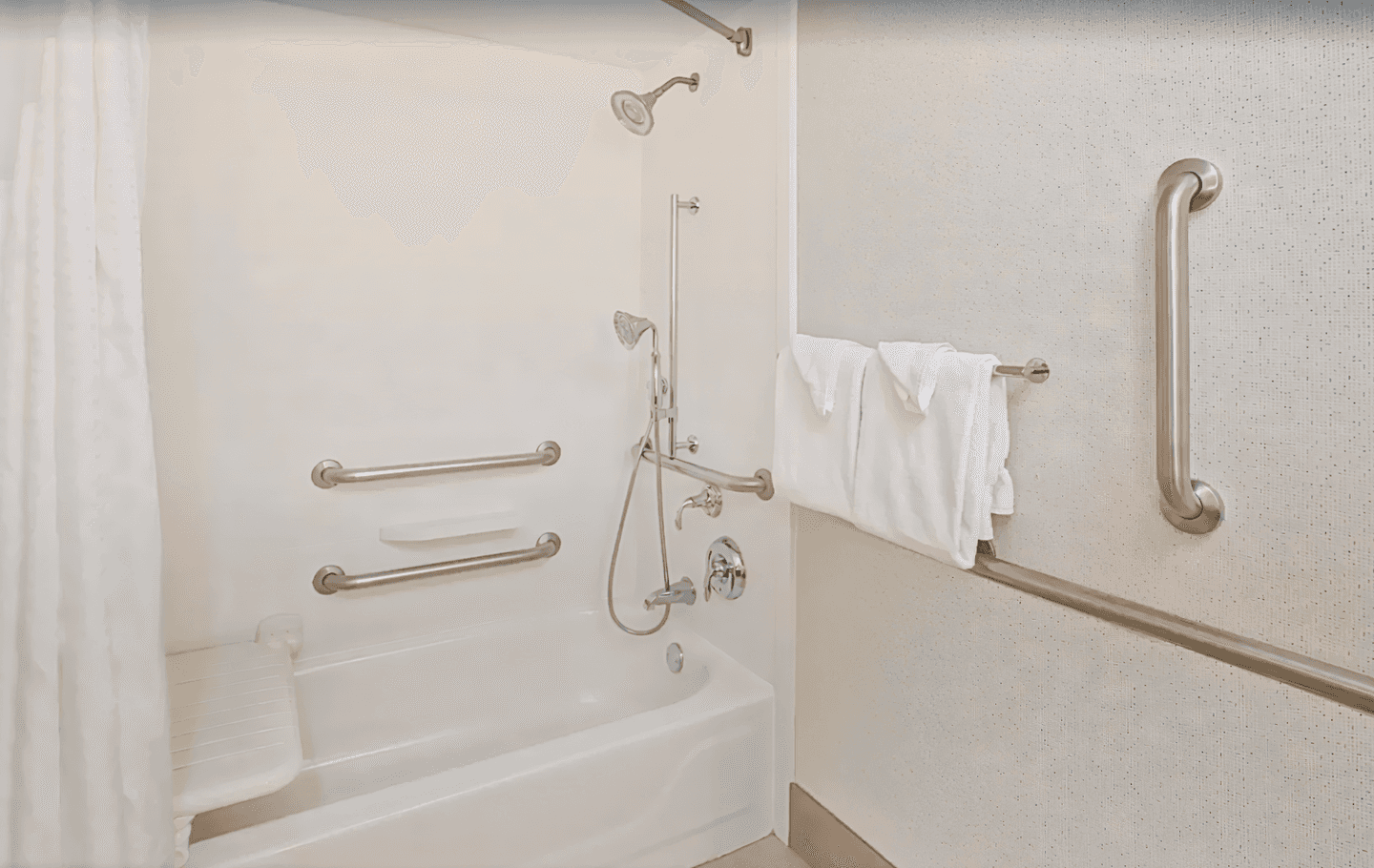 Holiday Inn Express & Suites Chicago-Midway Airport