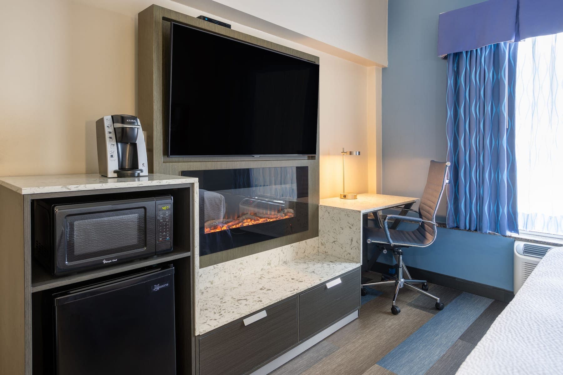 Days Hotel by Wyndham North Bergen /NYC Area