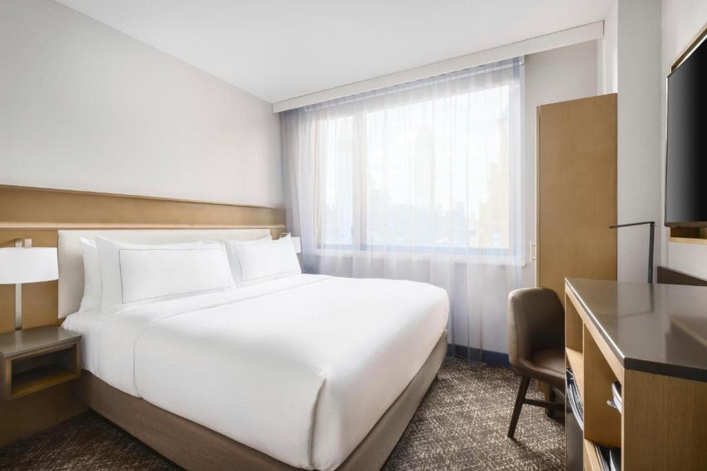 DoubleTree By Hilton New York Times Square South