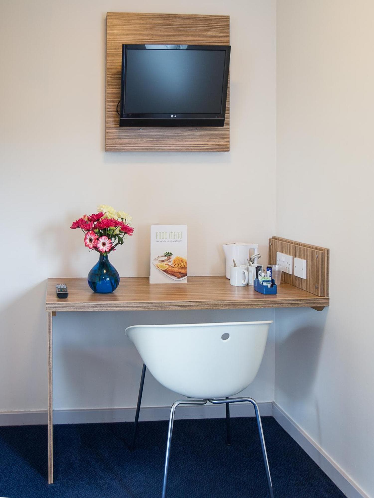 Redwings Lodge Wolverhampton Central