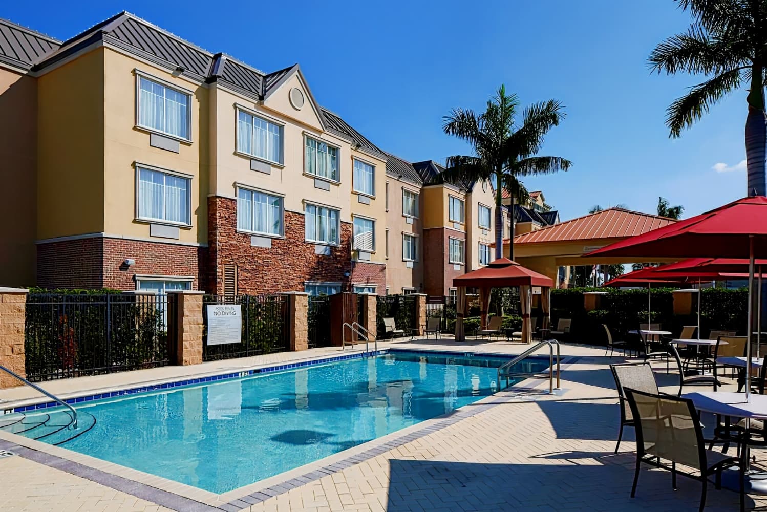 Courtyard by Marriott Sarasota - University Park / Lakewood Ranch Area