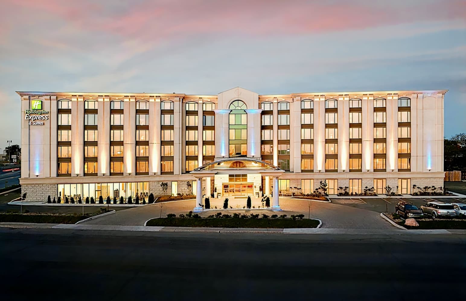 Holiday Inn & Suites, Montreal Airport