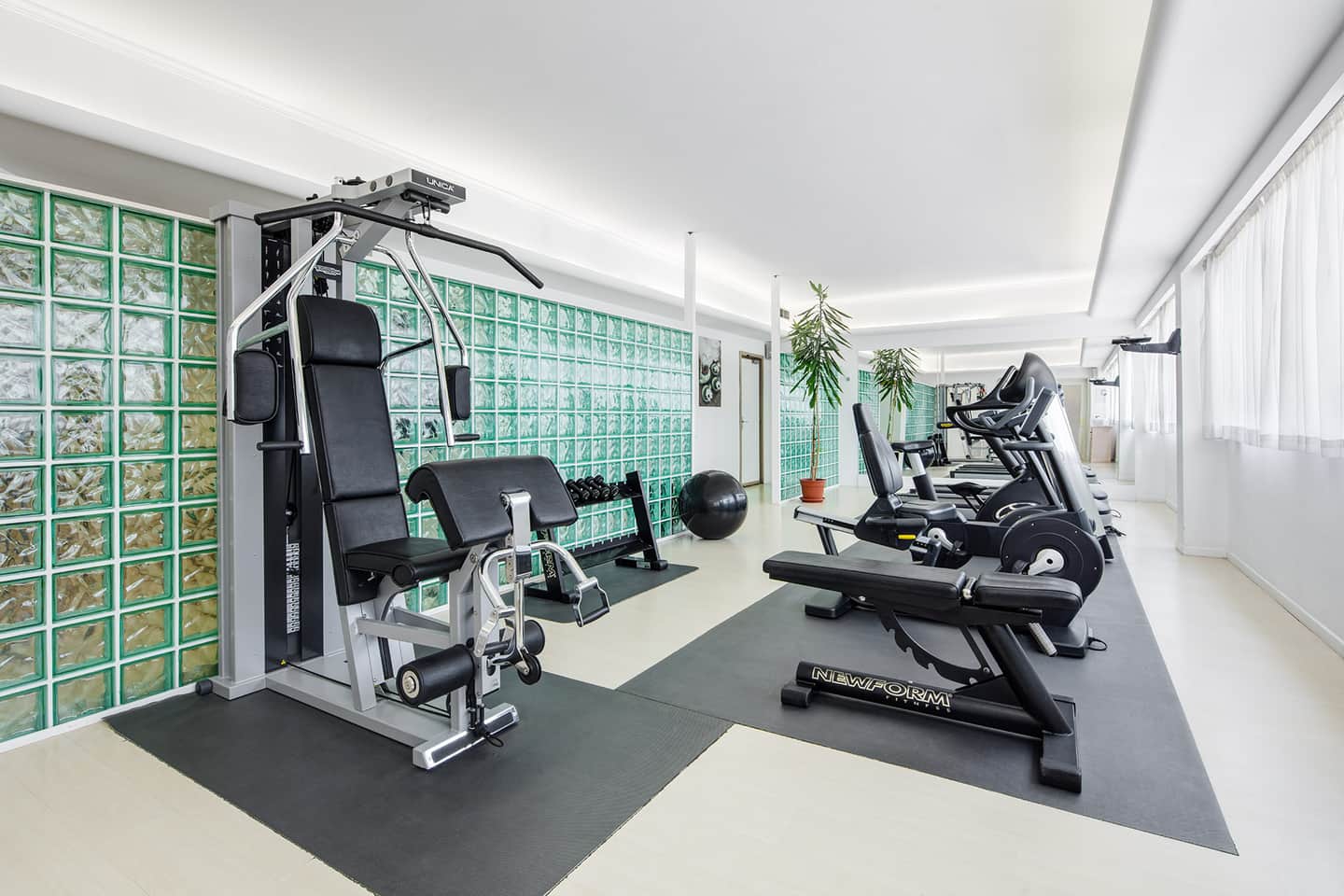 Holiday Inn Rome - Eur Parco Dei Medici, an IHG Hotel