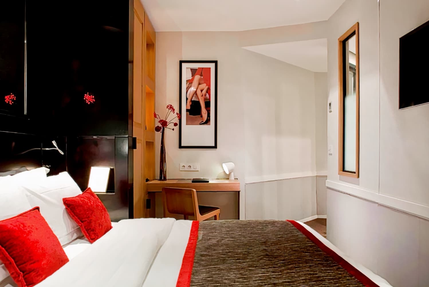 Hôtel Marceau Champs-Elysées