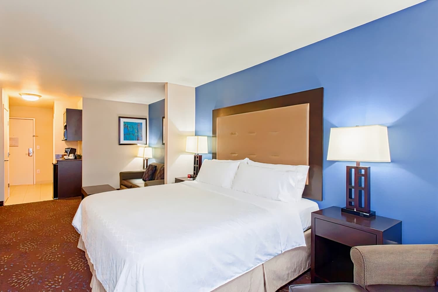 Holiday Inn Express & Suites Tacoma Downtown