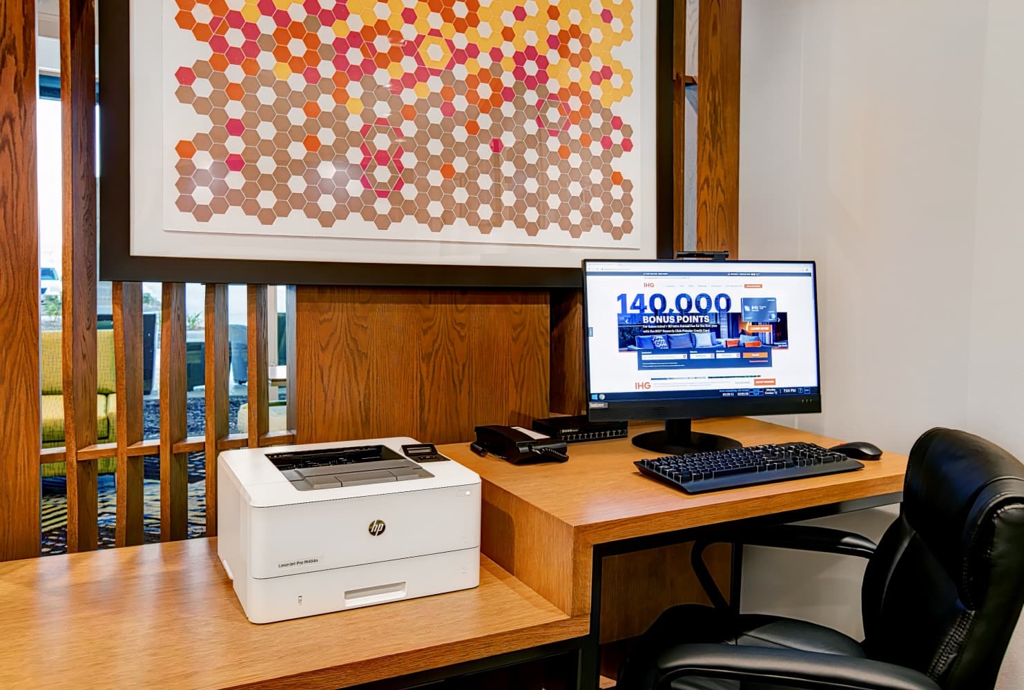 Holiday Inn Express & Suites Milwaukee - Brookfield