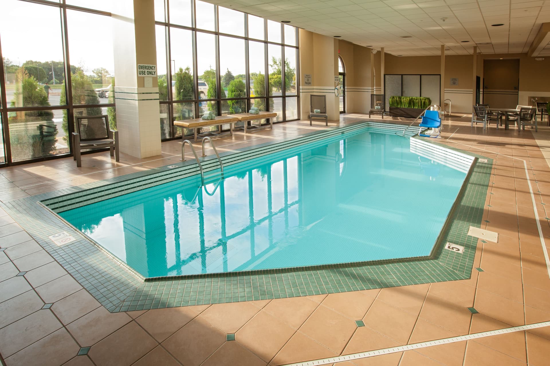 Minneapolis Marriott Northwest Hotel & Conference Center