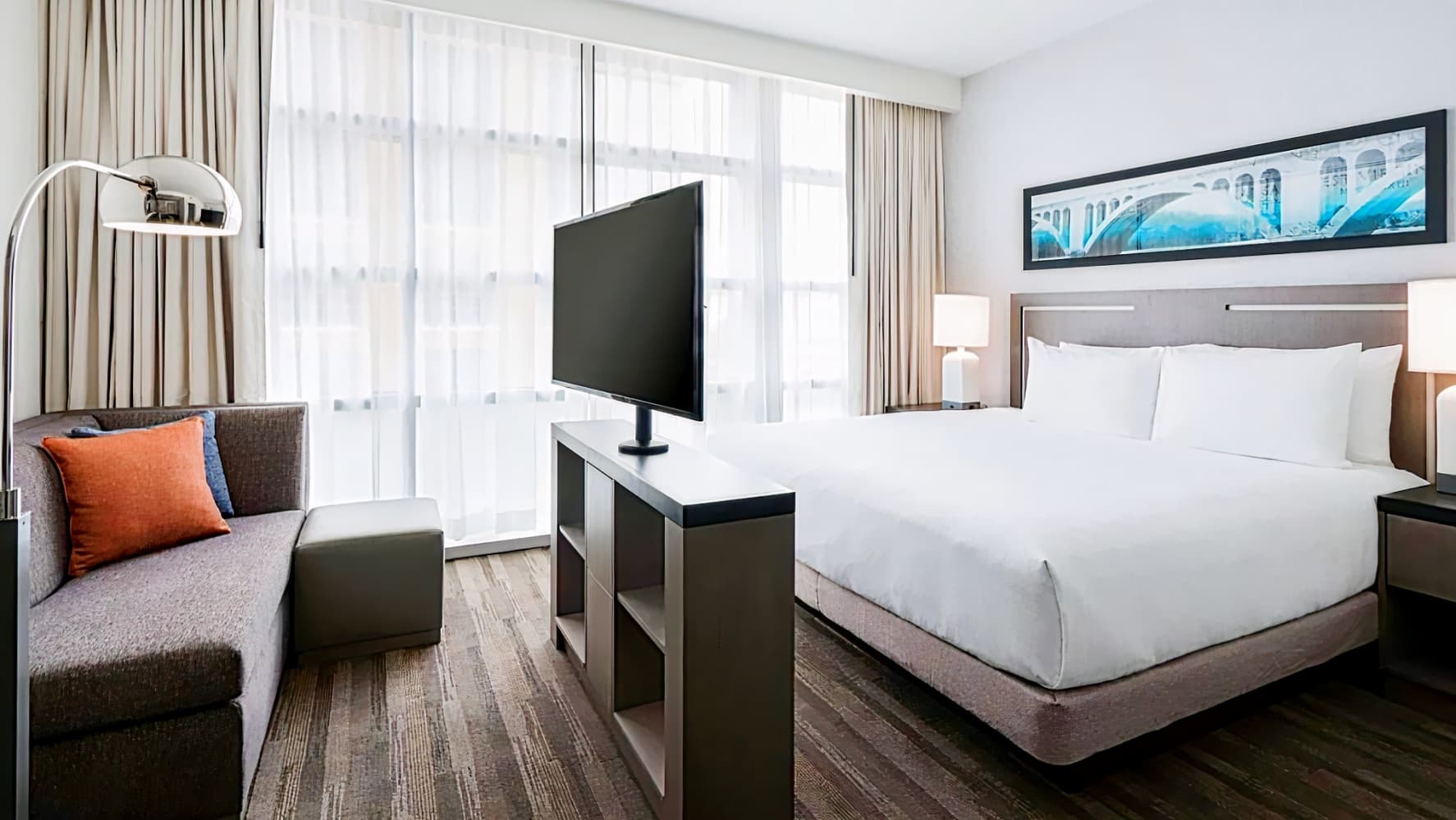 Hyatt House Washington DC / The Wharf