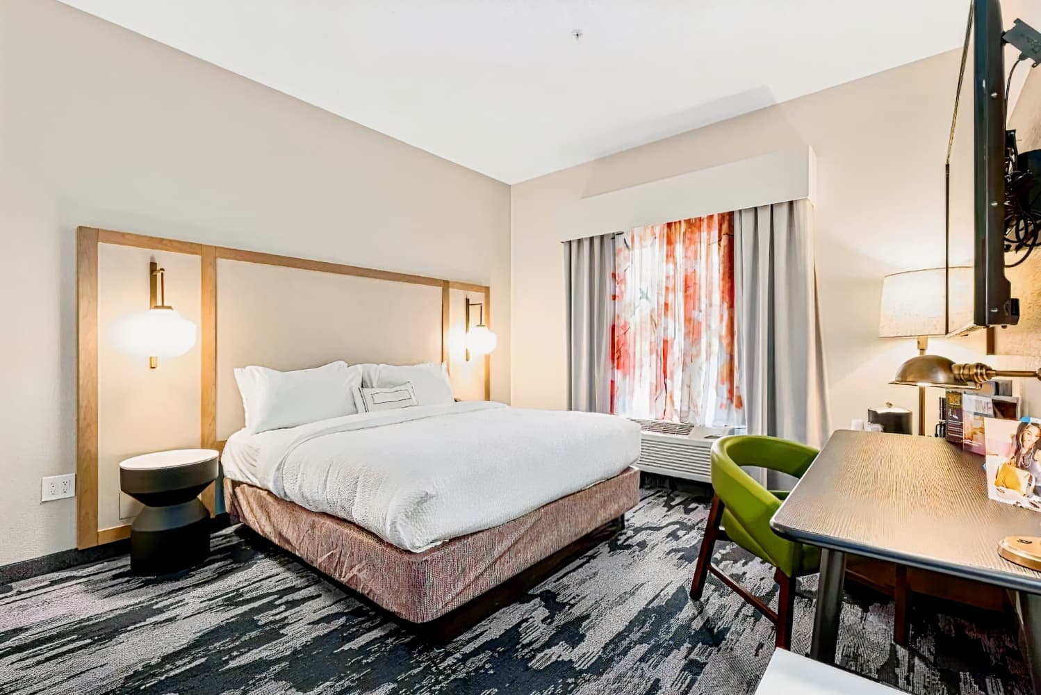 Fairfield Inn & Suites Bend Downtown