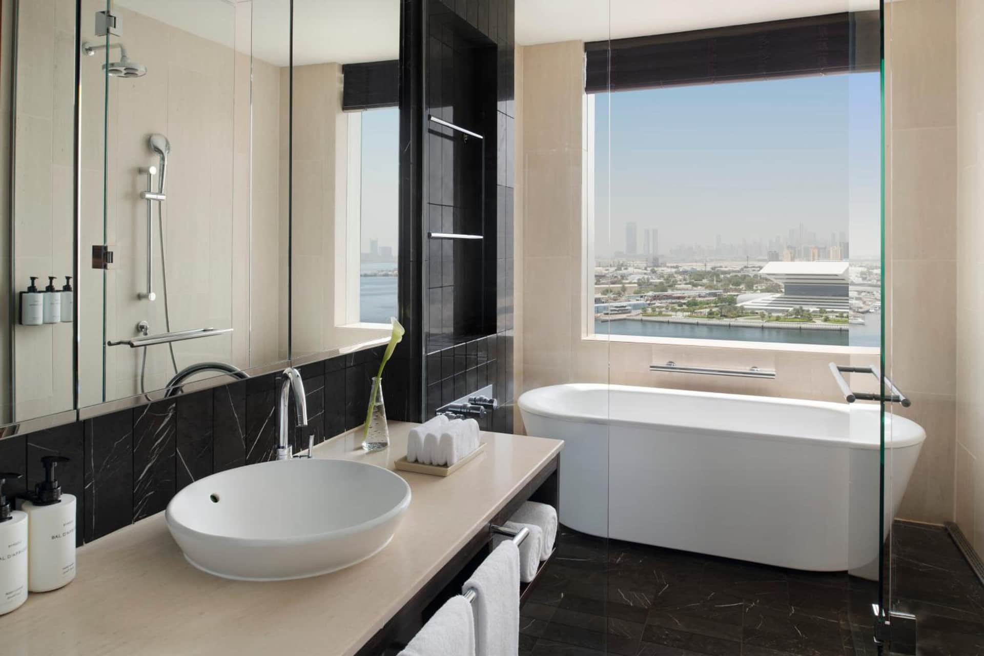 Intercontinental Dubai Festival City