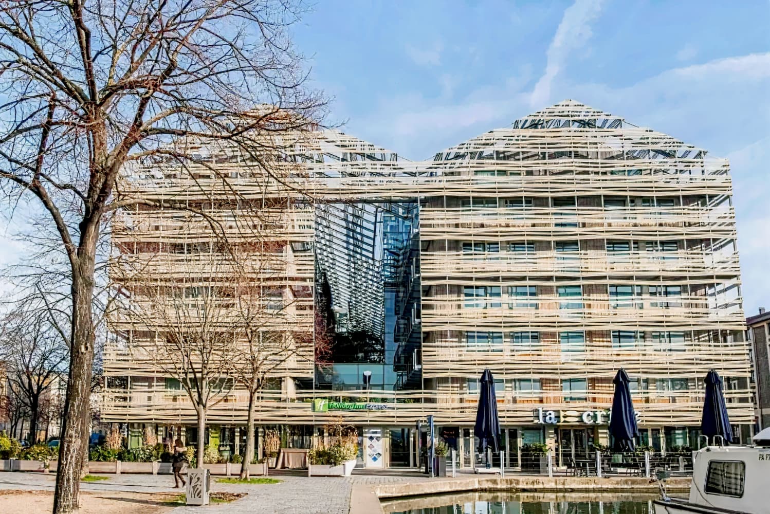 Holiday Inn Express Paris - Canal de la Villette, an IHG Hotel