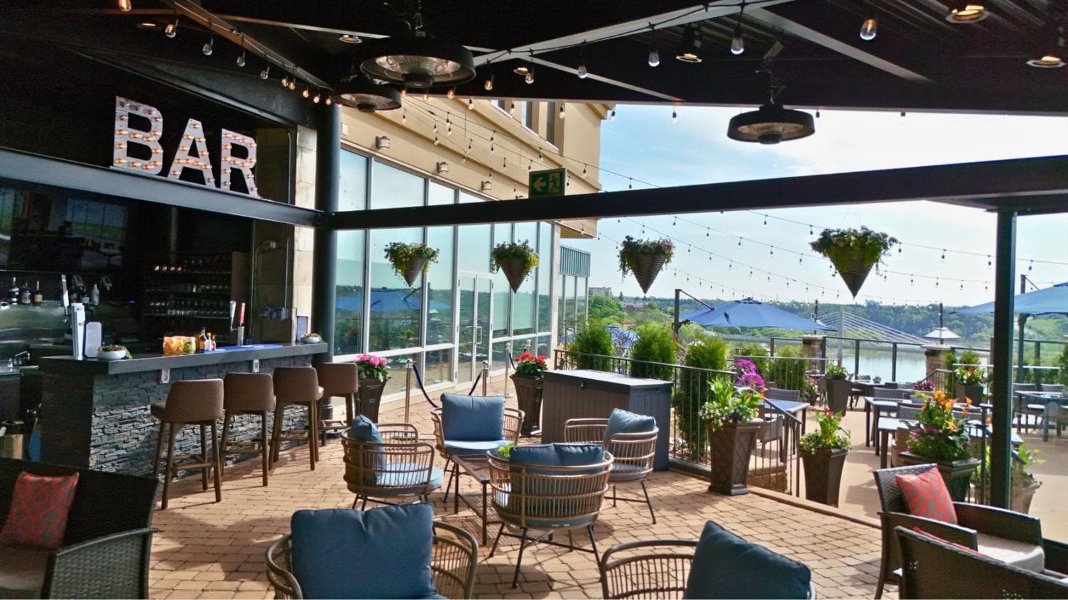 Courtyard By Marriott Edmonton Downtown